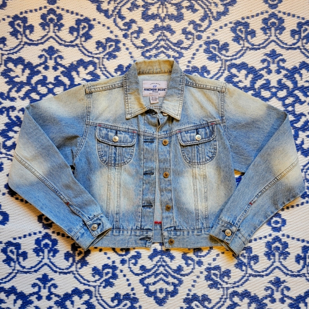 ANCHOR BLUE CROPPED DENIM JACKET